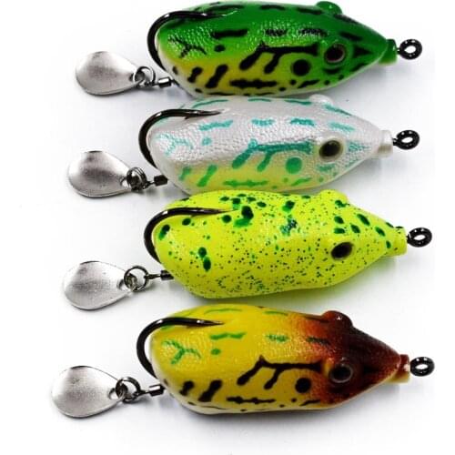 2018 New 5.5cm/13g Soft Frog Fishing Lure With Sequins Bait Bloody Hooks Single Hook Barbed Special Kill Far Shots