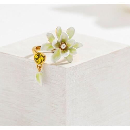 Simple Elegant Gardenia Rings For Women Cute Lovely Plant Flower Adjustable Ring Copper Enamel Jewelry Accessories