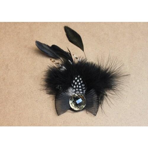 Chic Black Feather Brooch Pin With Love Acrylic Accessories 2016