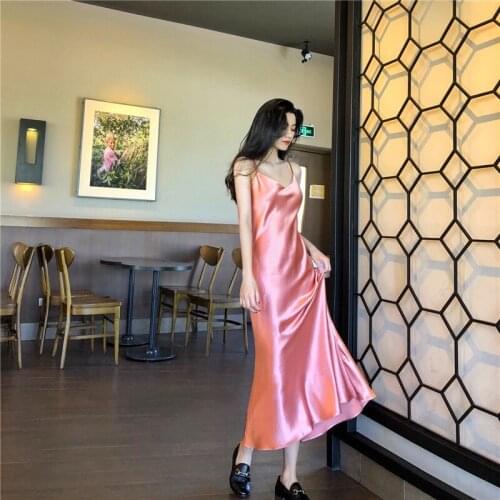Summer long satin sleeveless womens Italian banquet dress dress elegant fashion retro silk vest dress
