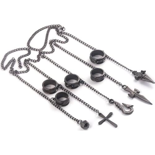 Japanese Anime HUNTER HUNTER Charm Bracelets Kurapika Five Fingers Chain Metal Bracelet Bangles for Men Women Jewelry Gifts