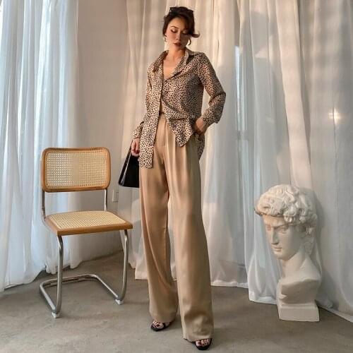 2020 New Elegant Cool Nude Drape Slim Fit High Waist Mopping Wide Legged Loose Fashion All-match Emulation Silk Pants Women