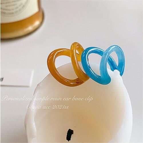 Unusual Small Resin Clip Earrings For Women Vintage Colorful Simple Ear Cuff Statement Design No Piercing Earring Korean Fashion