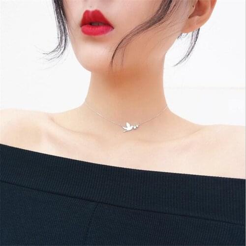 Korean Simple Silver Color Swallow Bird Necklaces Pendants for Women Statement Necklaces Christmas Gifts