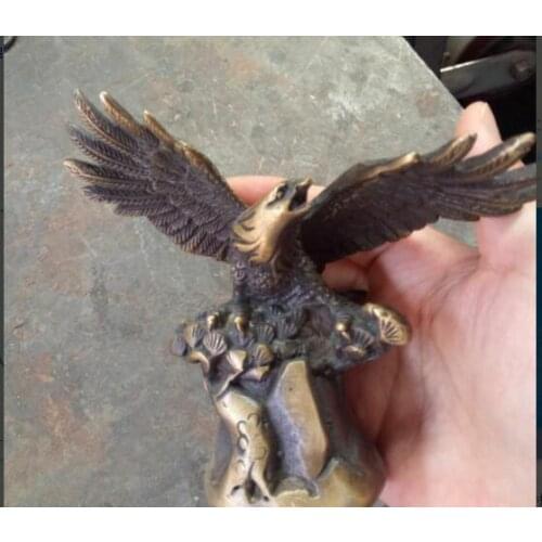 Sculpture Eagle vivid image, exquisite workmanship, sculpture crafts