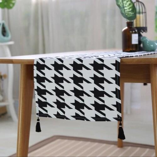 Europe Style Textile Black White Striped Table Runner With Tassel Romantic Wedding Decoration Table Decor Home Diy Decoration