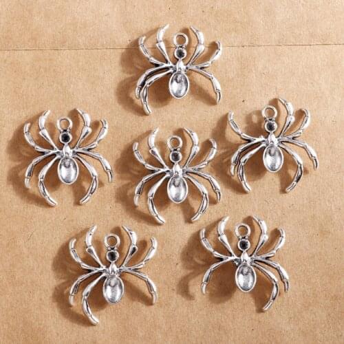 Tenande Silver Pendants