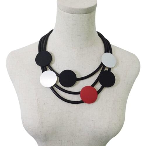 Handmade Red Round Metal Short Choker For Women Punk Style Black Rubber Rope Nomination Necklace Bohemia Gothic Clothes Necklace