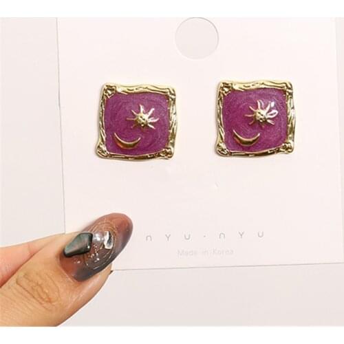 New creative design oil painting retro wind sun moon ear stud, the earrings of Korean temperament fashion woman 2021