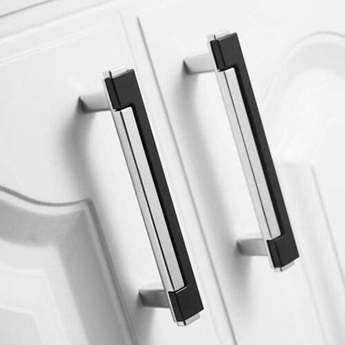 Modern Gold Chrome Kitchen Handle Cabinet Knobs and Handles Fashion Drawer Knobs Pulls Furniture Handle Door Hardware