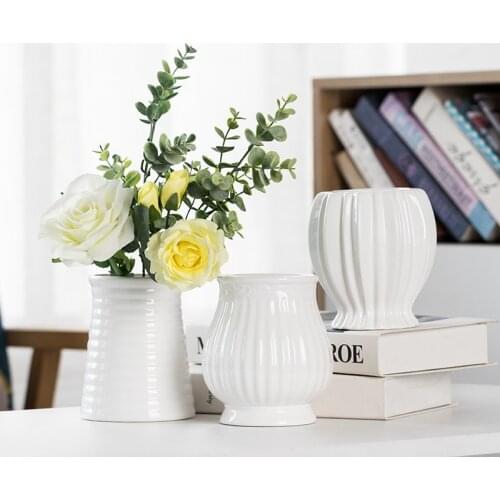 Ceramic Vase Spot Dried Flower Flowerpot Small Fresh Gypsophila Ornament White Flower Arrangement Nordic Home Decoration Vase