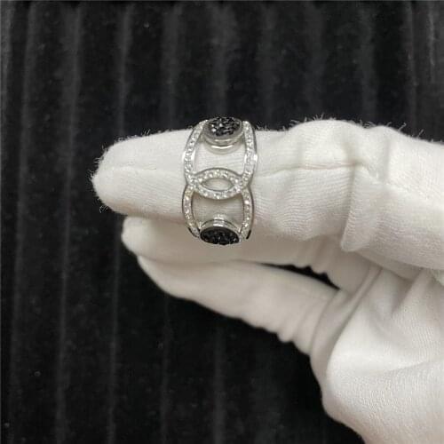 Fashionable and versatile, personalized handmade stone inlaid ring, shiny and elegant titanium steel opening ring