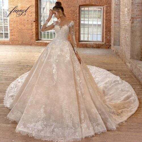 Fmogl Sexy Backless Long Sleeve Lace Princess Wedding Dresses 2021 Luxury Appliques Beaded Chapel Train Vintage Bridal Gowns