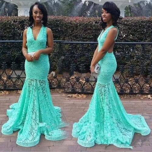 Sexy V Neck Mint Green Lace Mermaid Prom Dresses 2020 Special Occasion Formal Dresses Sweep Train Party Gowns Vestidos