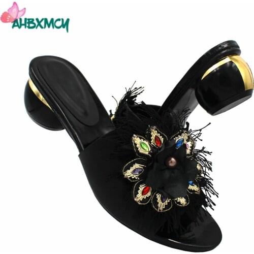 Pretty Women Shoes in Special Black Color Nigerian Women Shoes Decorate with Rhinestone Italian Mature Women Shoes for Party