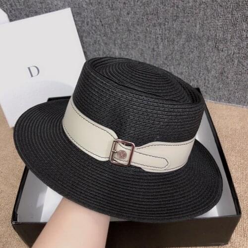 2021 New Flat Summer Straw Hats Elegant Hepburn StyleWomen Leisure Holiday Beach Sun Hat