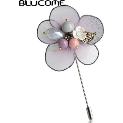 Blucome Fashion Pink Stockings Flower Shape Brooches Beads Shell Jewelry Women Girls Sweater Suit Lapel Pins Clothes Accessories