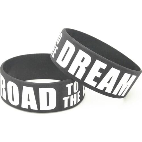 1PC New Road to the Dream Black Silicone Bracelets&Bangles 1 Inch Wide Letter Women Bracelet Men Wristband Armband Gifts SH308