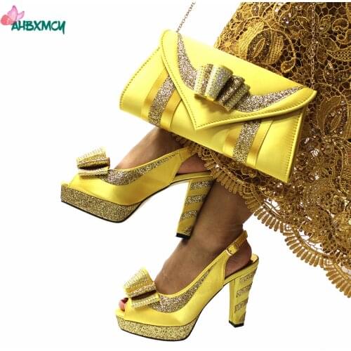 2021 New Arrival Italian Design Shoes and Bag Set in Yellow High Quality Special Sandals with Appliques for Wedding Party