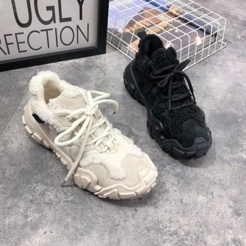 Womens 2019 new net red ins wild leather thick bottom plus velvet cotton shoes casual shoes fur shoes tide