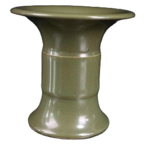 Porcelain Ming Jiajing style tea powder glaze small flower goblets