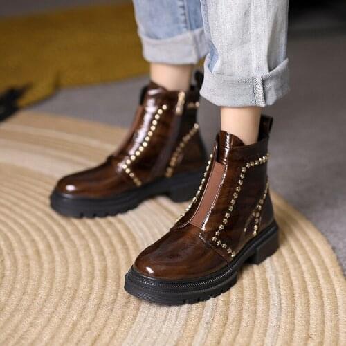 QZYERAI 2021 Casual Genuine Leather Ankle Boots Zipper Round Toe Lace-Up Non-slip Motorcycle Boots Women Classic Women Shoes