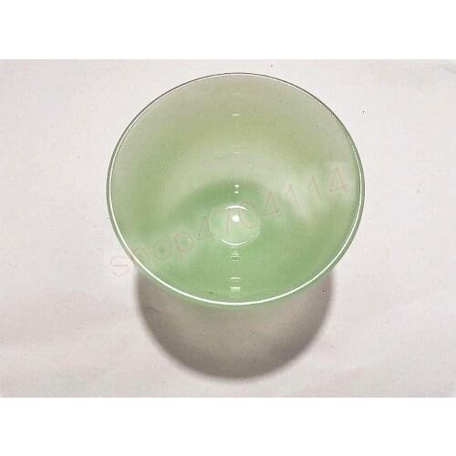 Natural green jade small tea bowl / kungfu tea cup, exquisite crafts, tea ceremony supplies, collection