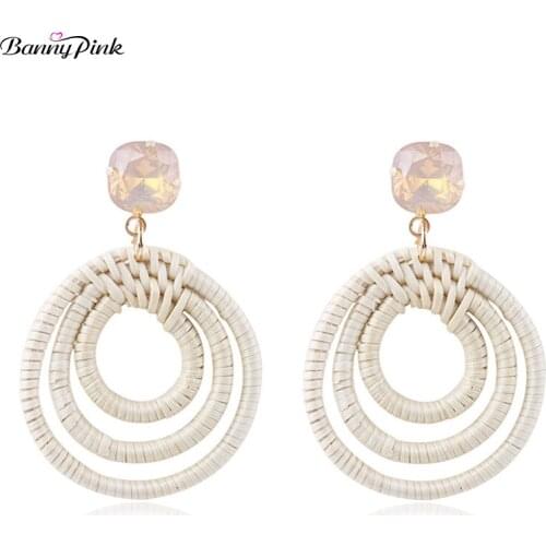 Banny Pink Handcraft Round Circle Statement Dangle Earrings For Women Bohemia Geo Layer Pendant Drop Earrings New Straw Earrings