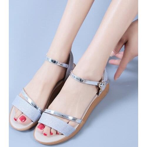Fashion sandals women 2021 new style one word with soft sole summer casual flat sandals