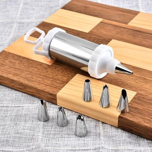 7Pcs/lot Dessert Decorators Icing Piping Cream Pastry Cookie Decorating Gun 6 Stainless Steel Nozzles DIY Cake Decorating Tools