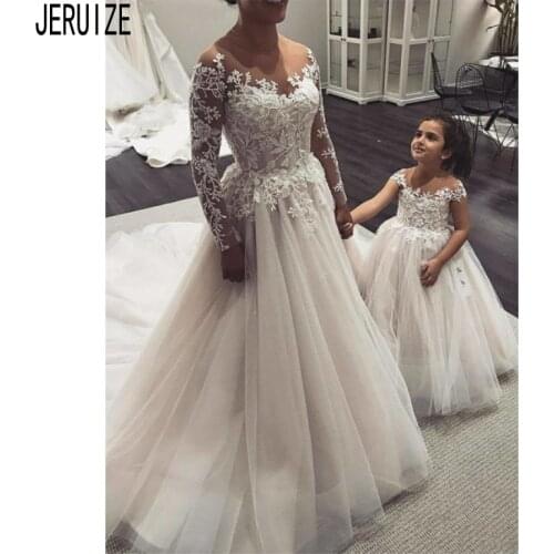 JIERUIZE Charming Tulle Wedding Dresse Illusion Long Sleeves Scoop Neck With Appliques Bridal Gowns Lace Up Back Bride Dresses