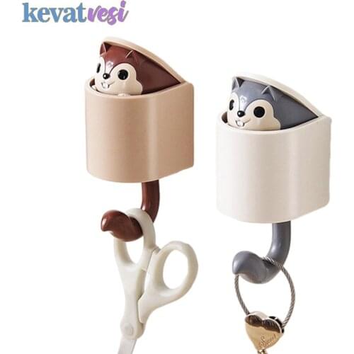 Decorative Squirrel Hooks Adhesive Wall Hook for Key Coat Hat Cartoon Animal Strong Sticky Hook Towel Key Hangers Home Decor