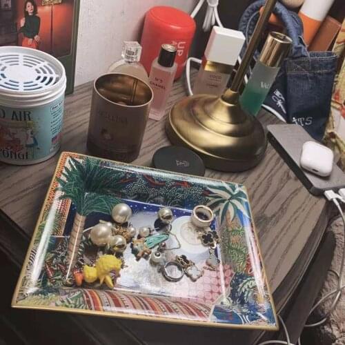 European style Ashtray Jingdezhen bone china Cigar Ashtray Cigarette ashtray Storage tank