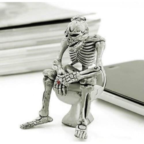 Fashion Keychain Horror Personality Skeleton Skeleton Pendant Mens Jewelry Car Keychain Gift Halloween Accessories