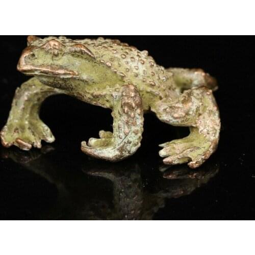 China Old Collectible Hand-Carved Red Copper Toad Statue Table Decorati