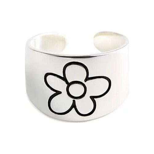 Bohemian Fashion Give You A Little Flower Finger Ring Simple Creative Flower Adjustable Rings for Women Girls