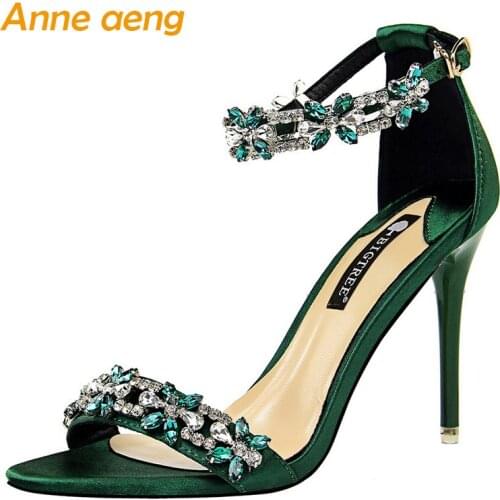 2020 New Summer Women Sandals 9cm High Thin Heel Buckle Crystal Party Panquet Fashion Women Shoes Green Sexy Ladies High Heels