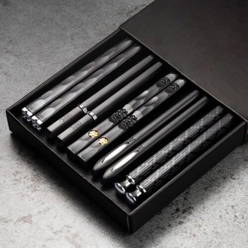 5Pairs Japanese Chopsticks Alloy Non-Slip Sushi Food Sticks Hot Pot Chopsticks Kitchen Reusable Laser Engraving Tableware Gift