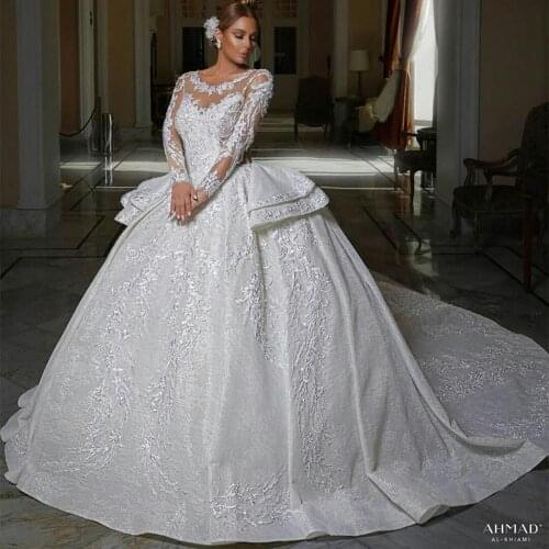 Luxury Ball Gown Wedding Dresses 2020 Long Sleeves Lace Beads Bridal Gowns robe de mariée Plus Size Arabic Church Wedding Dress