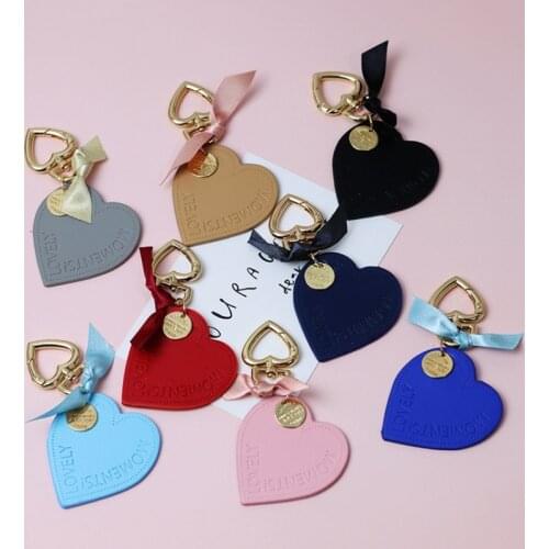 Korean Exquisite Fashion Leather Keychain with Metal Trend English Word Love Key Ring Simple Western Style Girl Bag Car Pendant