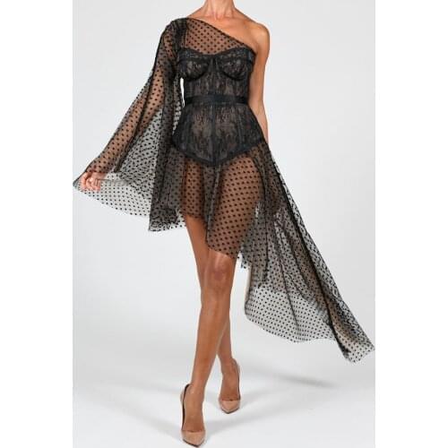 Ailigou Summer 2021 New Ladies Nne-Shoulder Polka Dot Lace Perspective Stitching Bat Sleeve Asymmetric Sexy Star Dress Vestidos