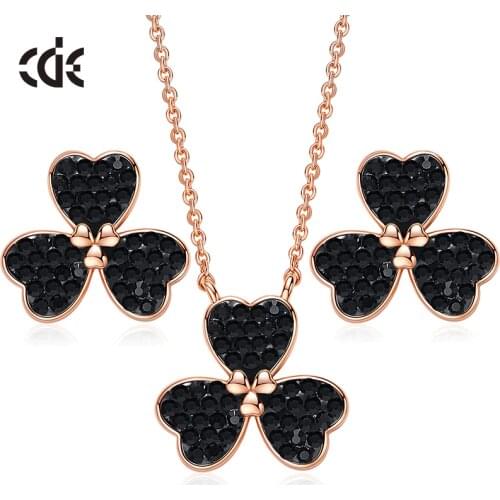 CDE Women Jewelry Set Embellished with crystals from Swarovski Necklace Earrings Set Clover Heart Pendant Necklace Stud Earring