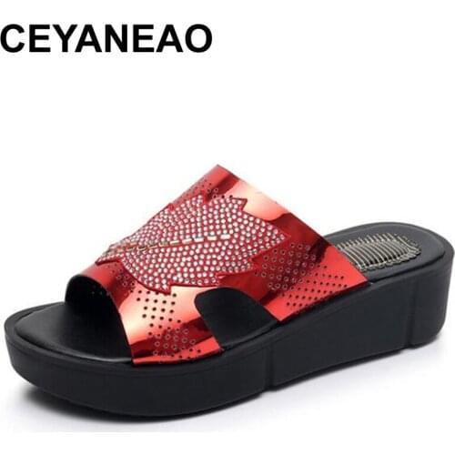 CEYANEAONew Summer Rhinestone Patent Leather SandalsSlippers Thick Bottom Platform SandalsPlus Size Non-slip WildFashion Slipper