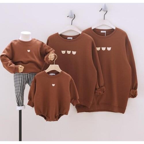 Family Looking Sweatshirts Set 2021 Sport Family Matching Outfits for Family of Four Long Sleeve Sweatshirt Tees Baby Romper