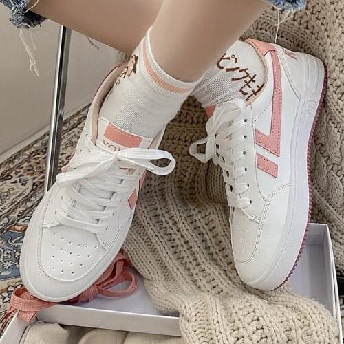 White Shoes for Women 2021 Spring New Womens Shoes Student Fashion Casual Flat Sneakers Ins Fashion