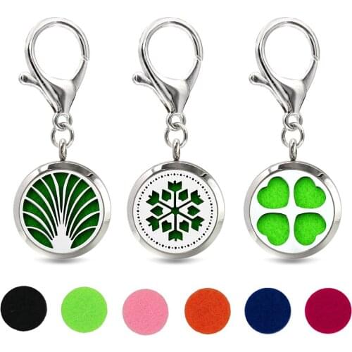 Peacock Kaffir Lily Key Chain Essential Oil Perfume Diffuser 30mm Magnetic Locket with Lobster Clasp Key Ring 10pcs Pads Free