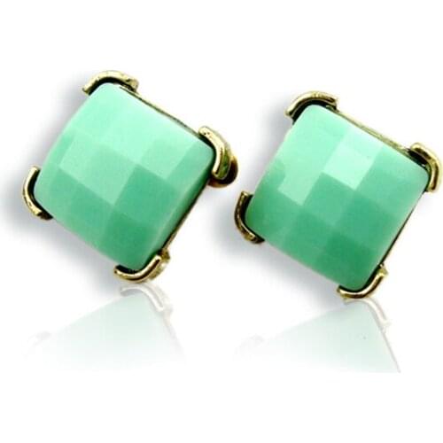 Women Special store Gold color green concise stud earring brincos female earing