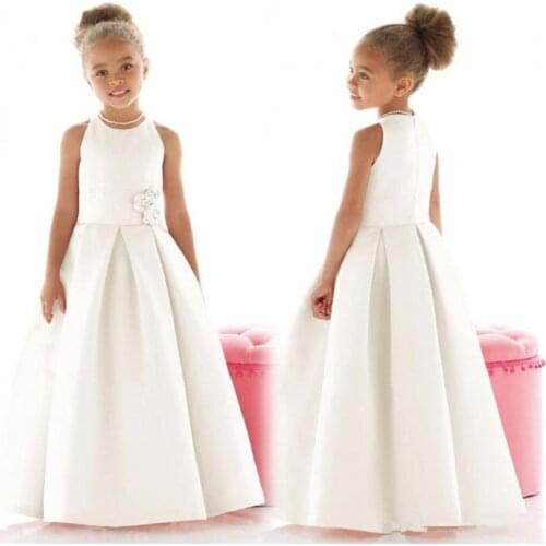 Cute Flower Girl Dresses For Weddings A-line Scoop Floor Length Satin Long First Communion Dresses For Little Girls
