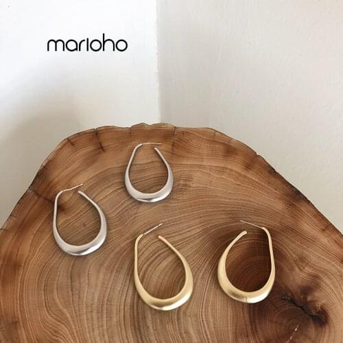 Bijoux Simple Wild Metal Matte 0val Shape Opening Hoop Earrings Fashion Gold Silver Color Hollow Statement Earrings Party Women