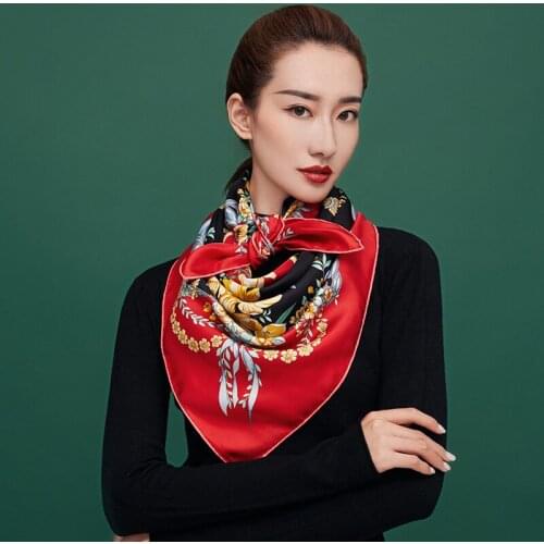 Palace palace culture joint brand counter authentic small square scarf silk scarves women versatile spring and Autumn